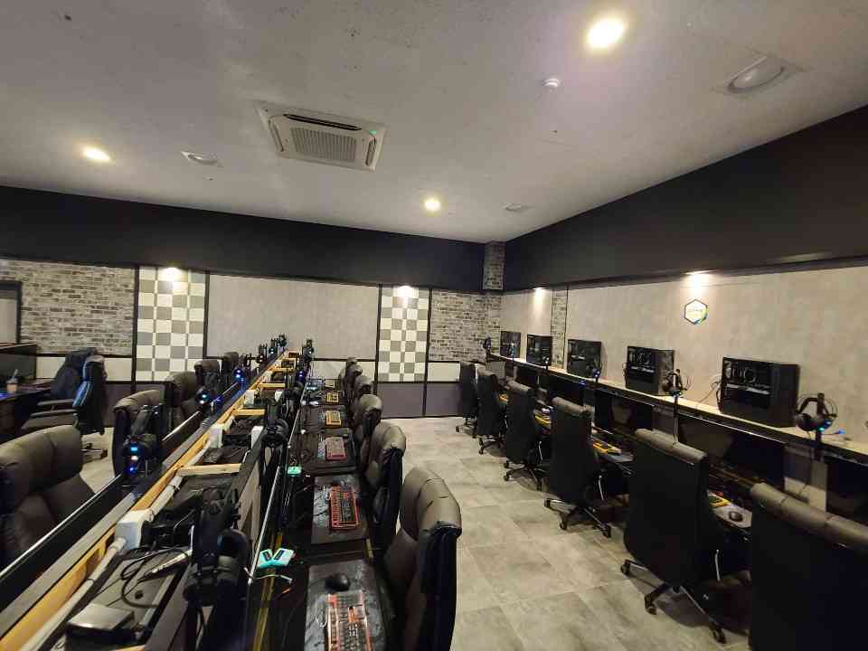 아우토반PC방 대표 이미지