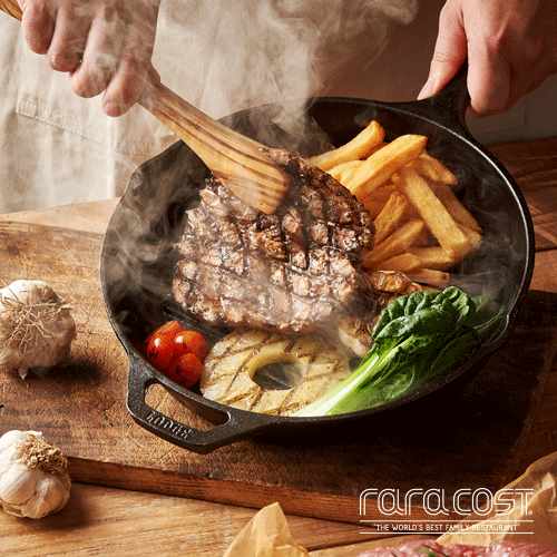 라라코스트 부여점 내부