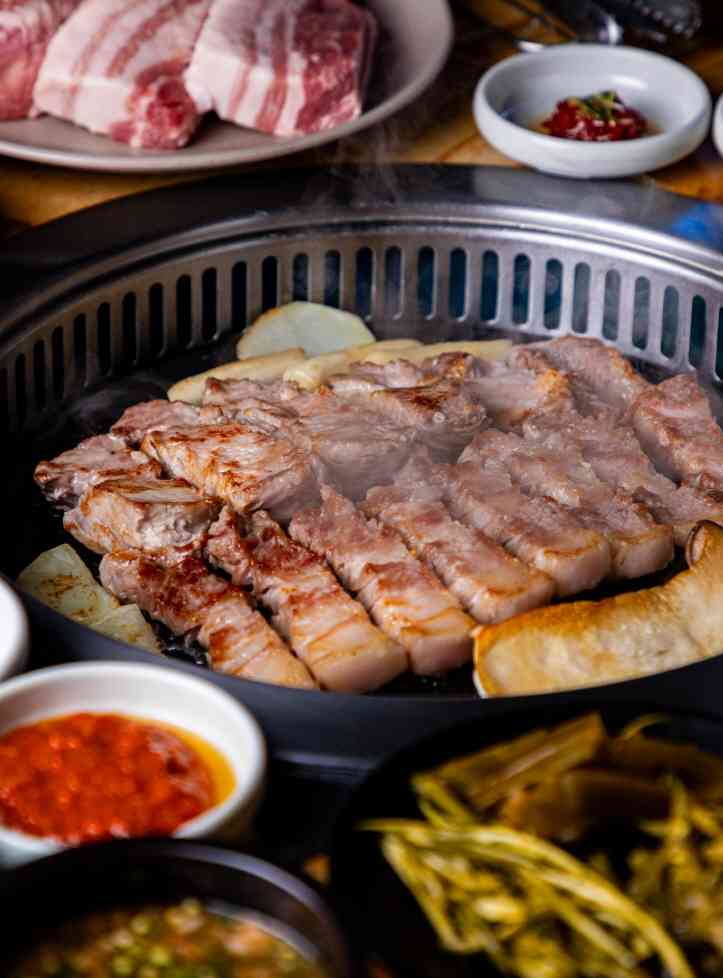 맛찬들왕소금구이 옥동점 전경