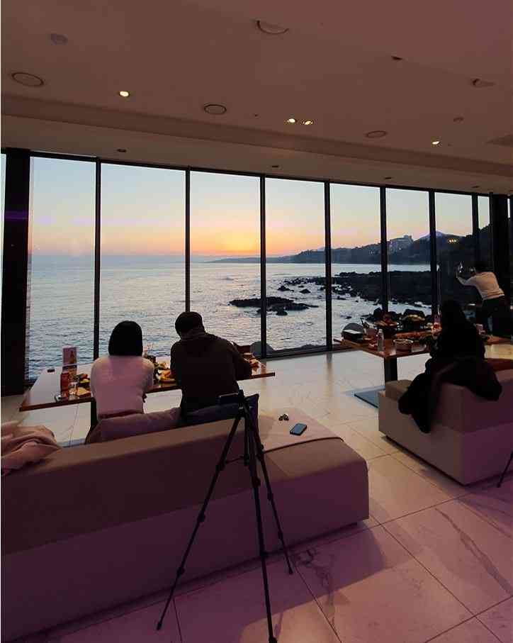 항해진미 전경