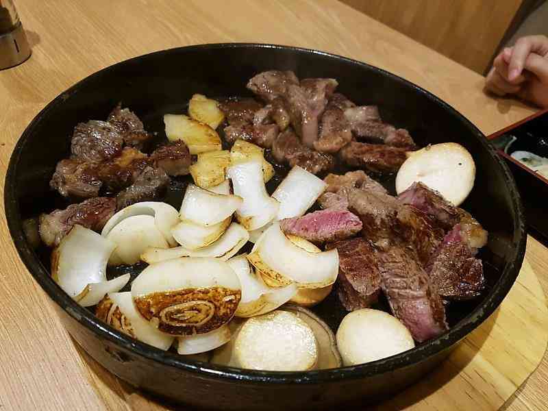 육풍당당 전경