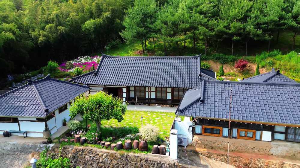 산정리 그옛집 전경